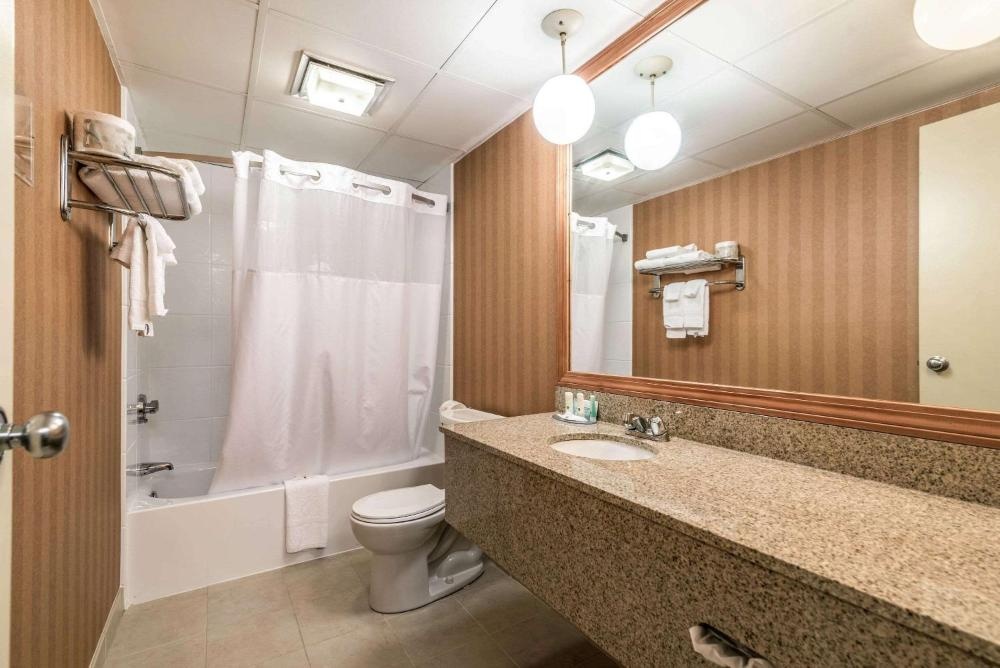 Quality Inn Bangor Airport Image 19
